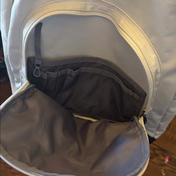 DSG Full Size Backpack! - Picture 9 of 9